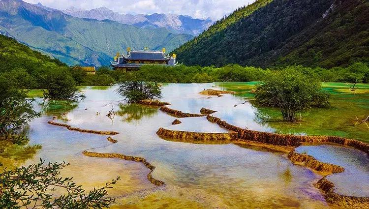 金秋十月，一群企业家办了件大事儿……