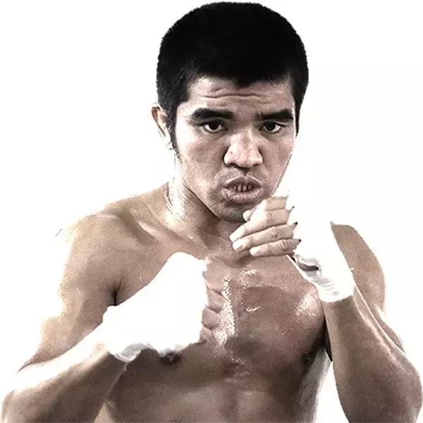 重炮高手点名挑战！泰国“毒莲”遭遇史上最强对决