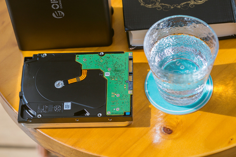 希捷硬盘到底咋样,硬盘不够用加一个移动硬盘可以不