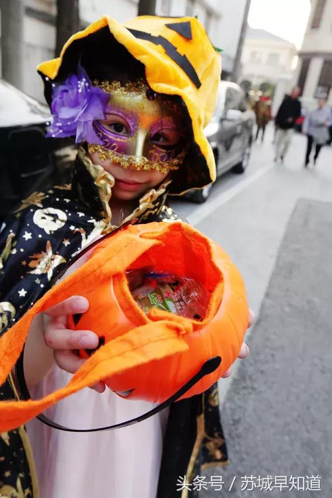 万圣节捣蛋派对,nike万圣节科学怪人