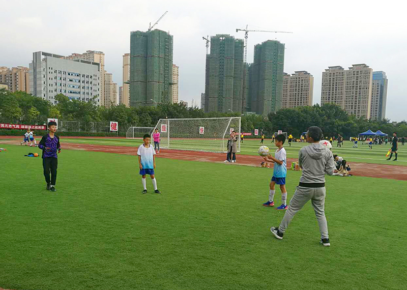 南充市西河路小学学生运动员：驰骋赛场放飞梦想