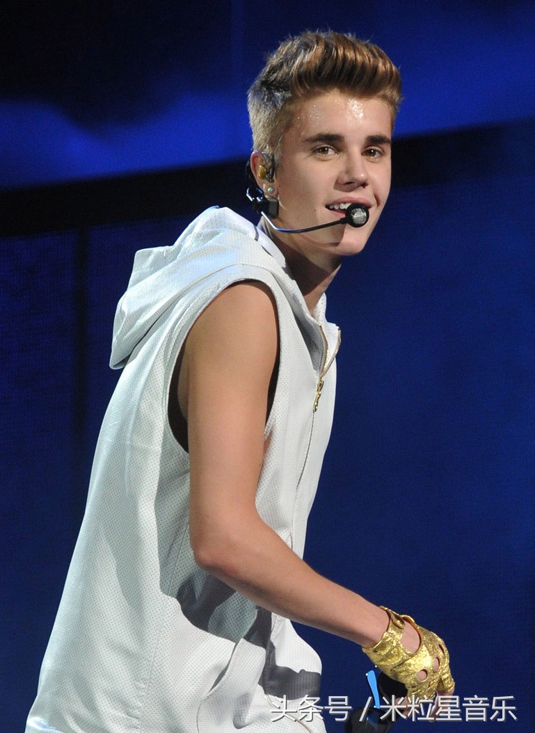 比伯承认婚姻状况,比伯承认婚姻