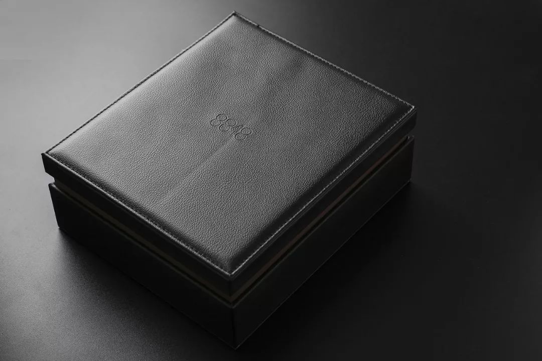 价值十几万的8848手机,8848钟表