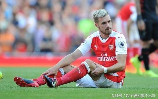 阿隆拉姆塞沃尔科特,阿隆拉姆塞