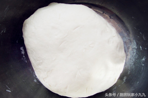 饺子面皮的做法教程,饺子面怎么和怎么擀饺子皮
