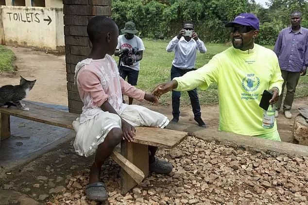 侃爷yeezy重新发售,坎爷yeezy穿鞋带