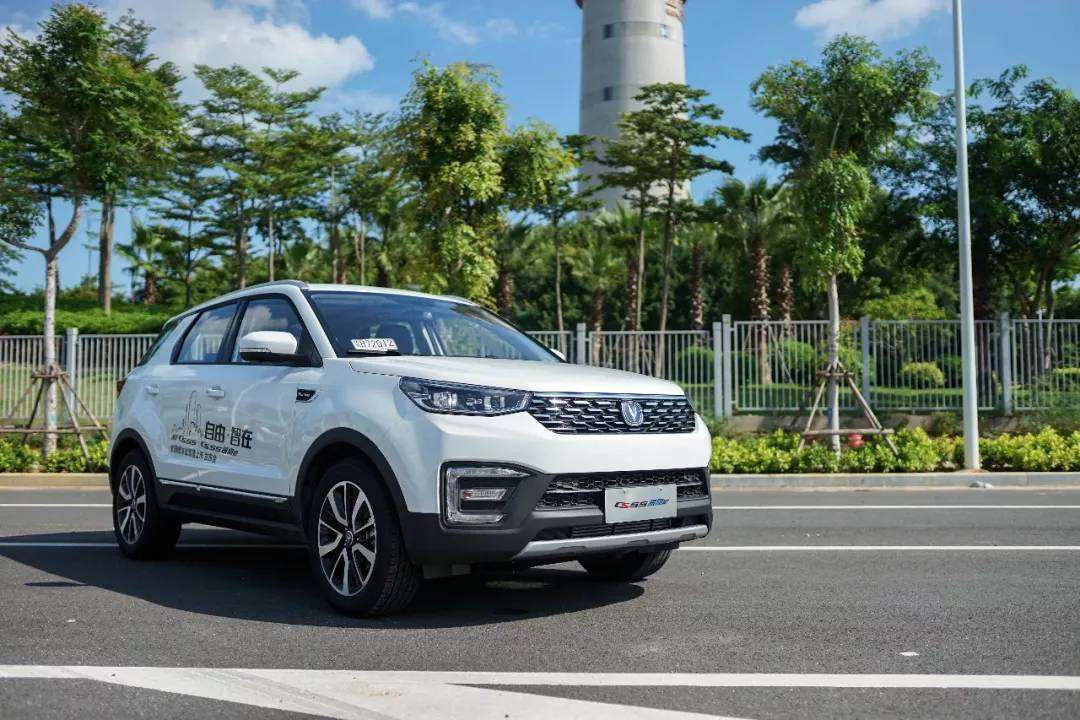 今年想买燃油车这几款车值得考虑,无惧油价波动这几款车更适合你