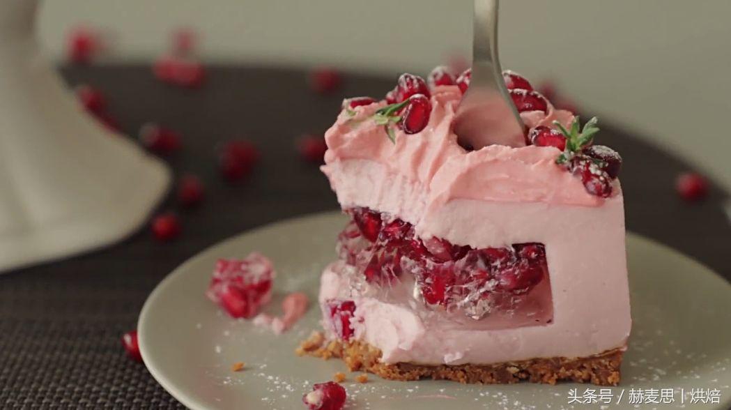 红丝绒咸奶油芝士蛋糕,漂亮又美味的红丝绒芝士蛋糕