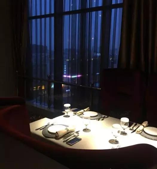 济南哪里牛排最正宗,济南最好吃的牛排火锅