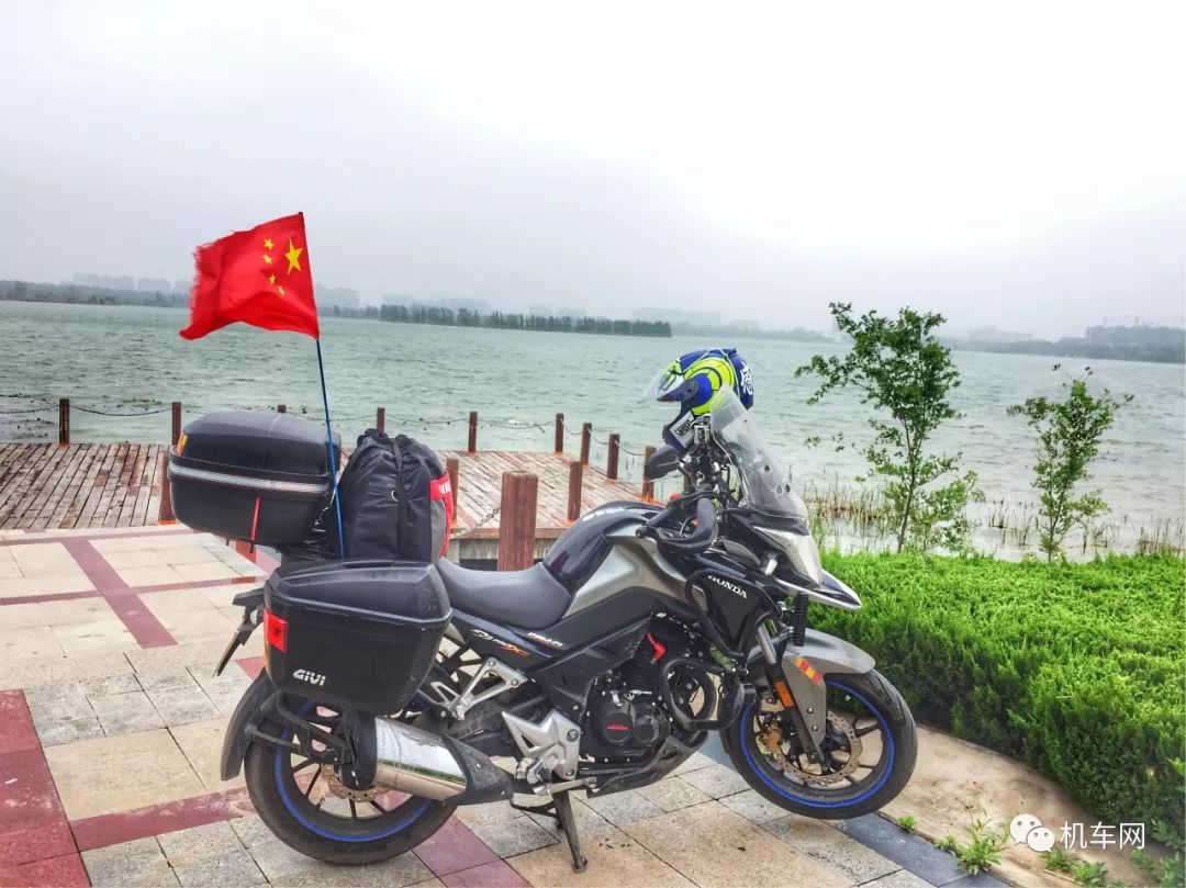 骑190环游中国,骑着190旅行