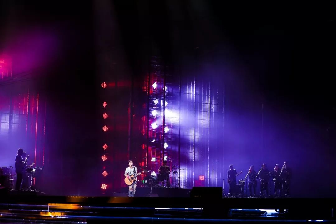 罗志祥唱跳现场,罗志祥林俊杰热舞一分钟