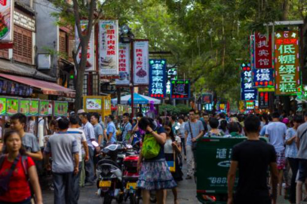 街边的10大有毒小吃,十种街头小吃慎吃为佳