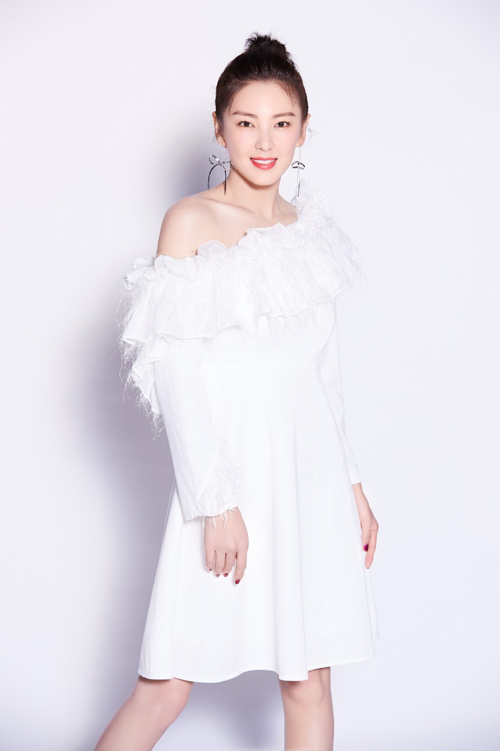 张雨绮甜美风绿色裙子,张雨绮同款粉色连衣裙