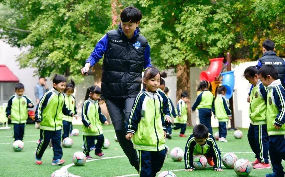 幼儿园足球文化进校园启动仪式,幼儿园足球嘉年华圆满结束