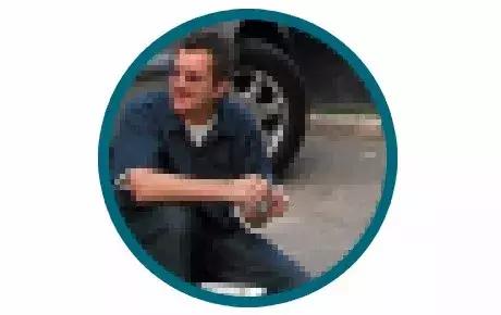 他用一个恶作剧，戏耍了整个艺术圈