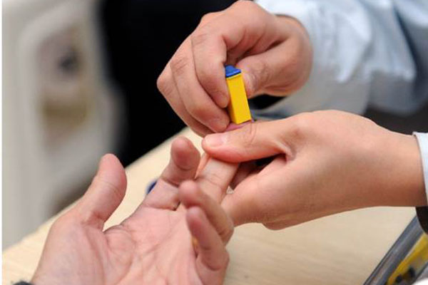 痘痘长成了肉疙瘩是怎么回事,鸡蛋大的脓包怎么办