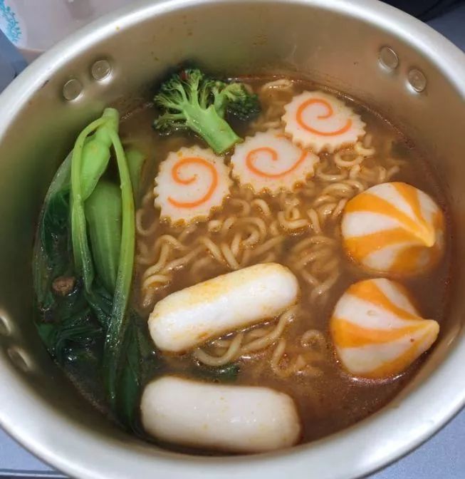 83元的泡面清汤寡水，网红餐厅的“浮世绘”还能撑多久？