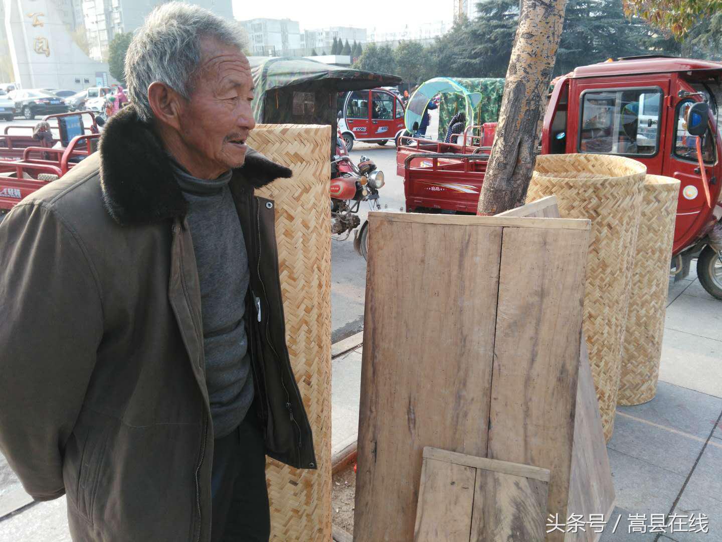 嵩县最后的席匠72岁蹬磙子编卖苇席