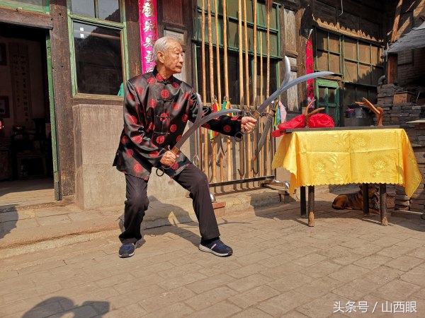 山西宋氏形意拳培训班,宋氏形意拳传人演练的进退连环拳