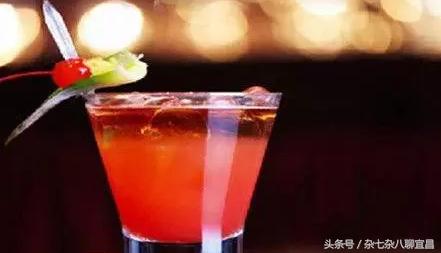 女生去酒吧要注意哪些酒有毒,宜昌酒吧女孩