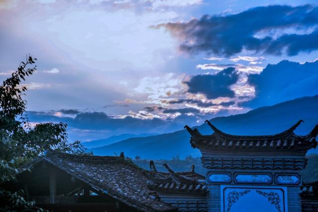 鑽疯姳鍙ら晣鑵惧啿,鑵惧啿鑽疯姳鍙ら晣