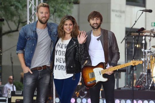 格莱美十大顶级现场组合 (仅用三首歌就多次登上格莱美)