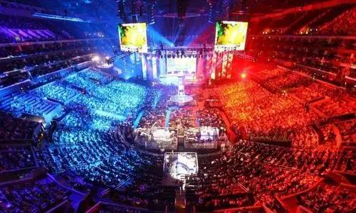 学生福利VS教育灾难?美国俄州开设电竞专业,上课明目张胆打游戏