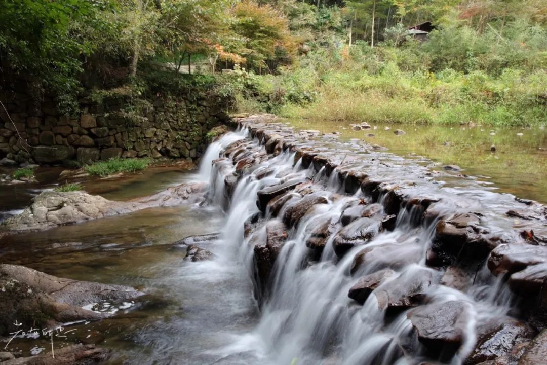 没有人来人往的城市,没有人山人海的地方