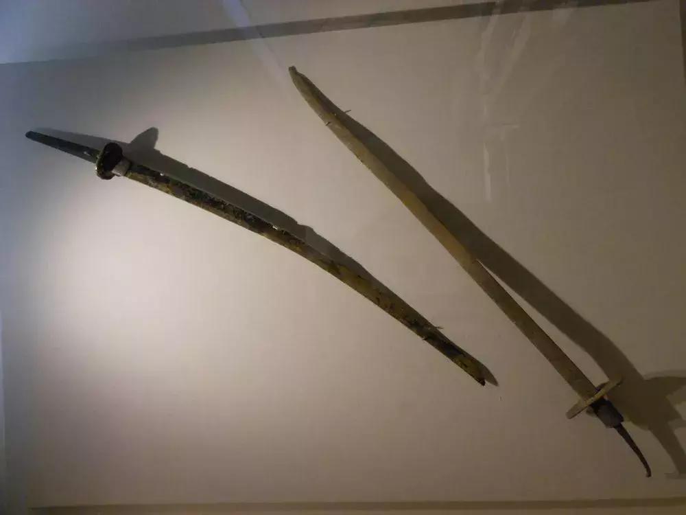 鑵板垁鏄庢竻,鑵板垁鏄庝唬