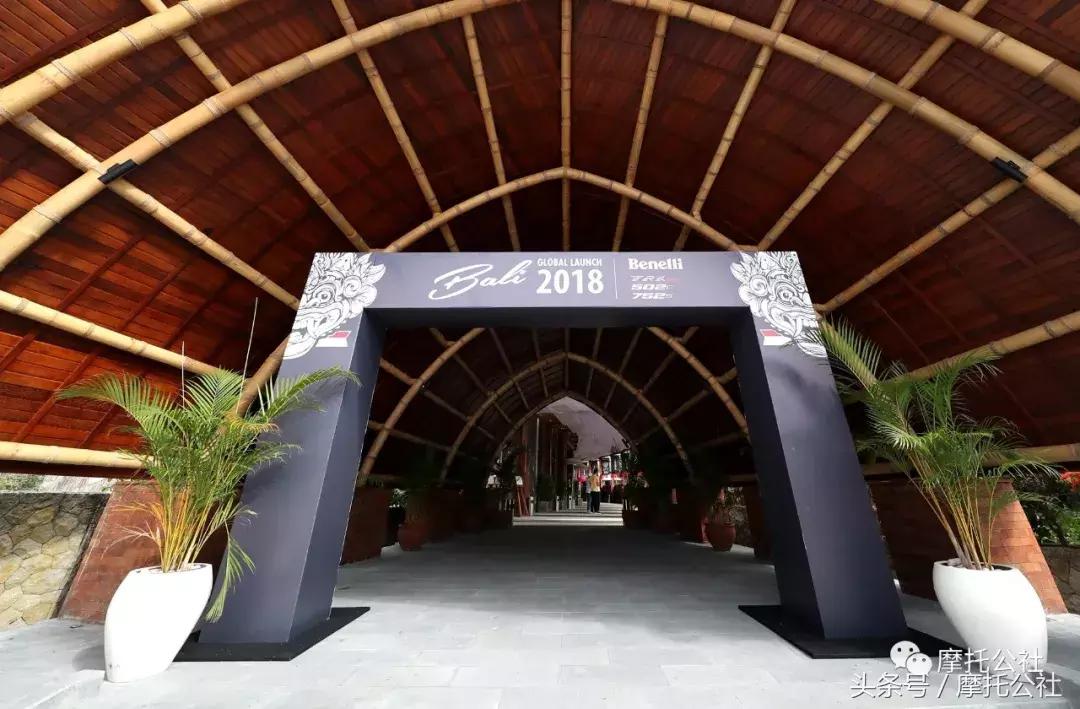 2019贝纳利大排量太子车,贝纳利1200cc三缸巡航车