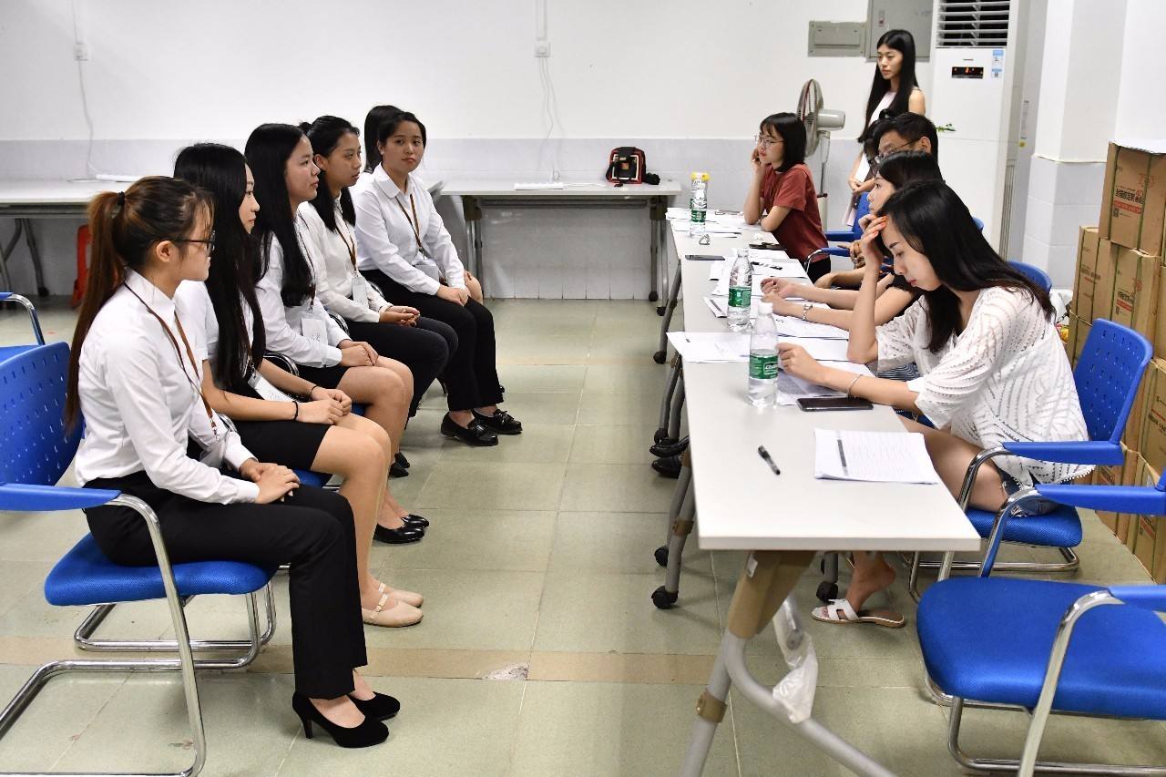 大学生简历怎么写才能吸引hr,hr最想看到的求职简历怎么写