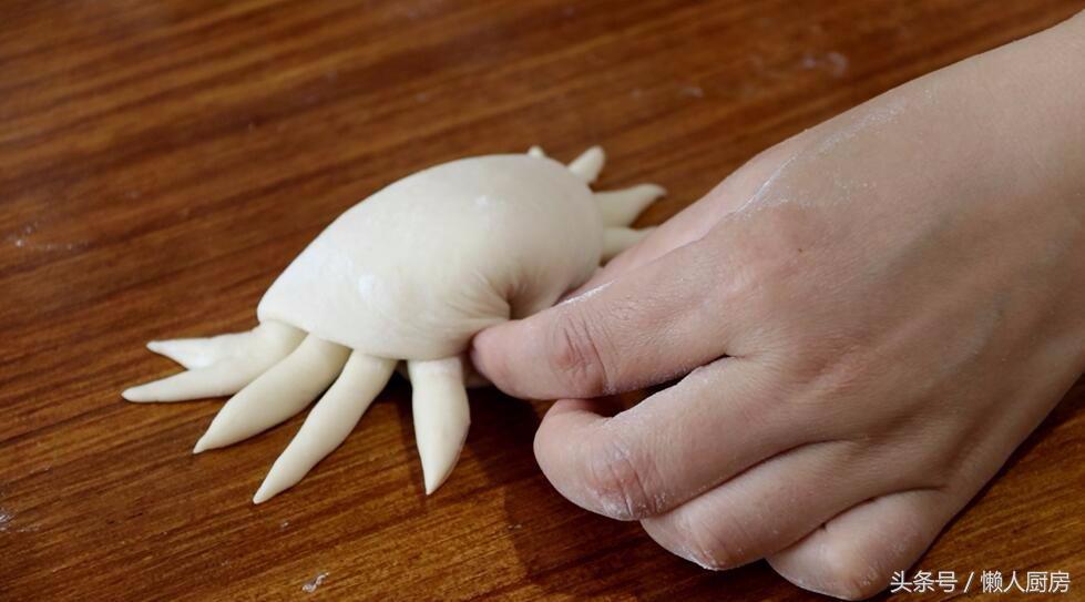 螃蟹太贵不敢吃？教你用它做出螃蟹，大人小孩都爱吃，松软香甜