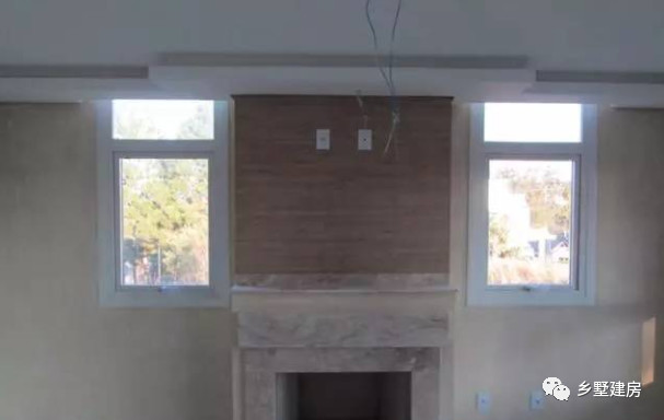 轻钢别墅是怎么建起来的,农村小伙花300万建1000平别墅