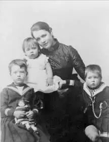 玻尔年轻时,玻尔年轻时的样子