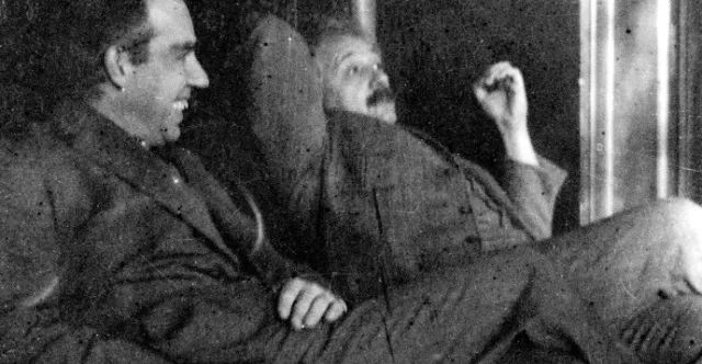 玻尔年轻时,玻尔年轻时的样子