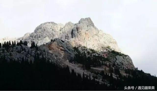 伊犁最美旅游风景区,伊犁旅游攻略探索最美风光