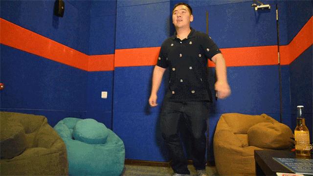 2000+部电影、游戏任意撸！这家影院堪称反套路约会NO.1圣地！