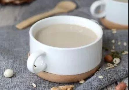 剖腹产后关键几天，产妇该如何护理？这些事儿很重要！