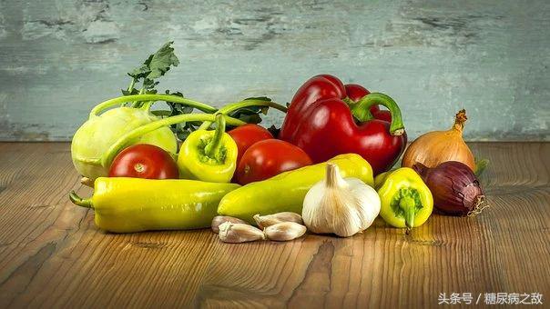 健康科普打破降糖谣言,没有什么食物是糖尿病的天敌
