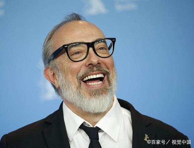 冷知识鞋子除臭,高跟鞋子磨脚后跟怎么处理妙招