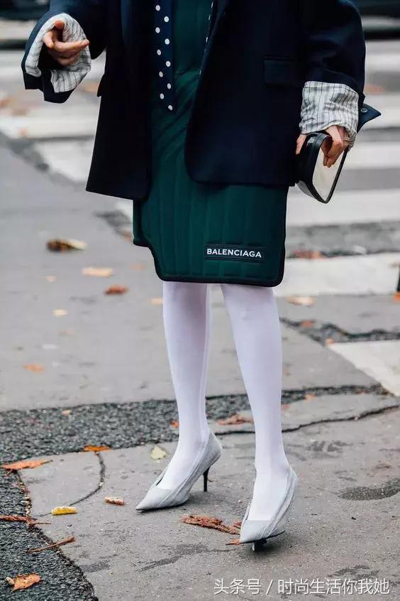 打底袜怎么选择颜色,如何选择打底袜的颜色