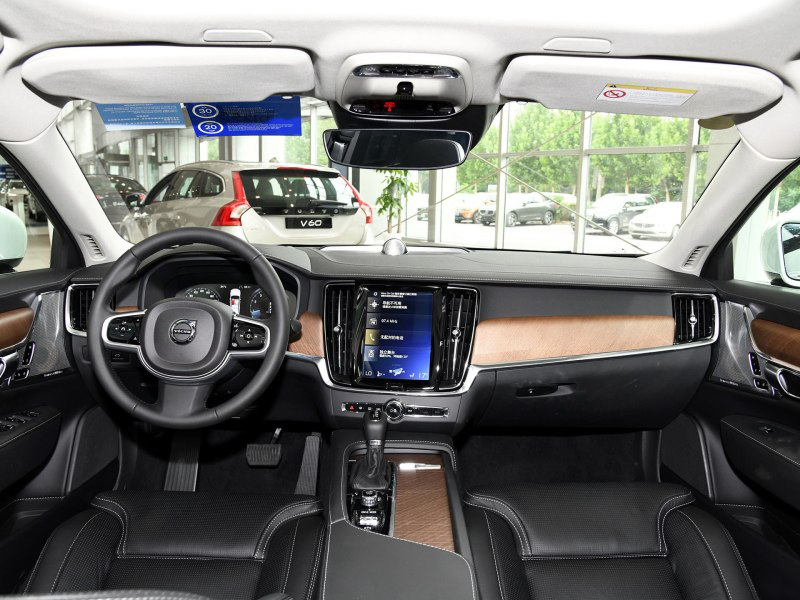 沃尔沃s902019款用车感受,沃尔沃s902019款值不值得买