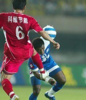 中国足球史上十大犯规,中国十大足球犯规