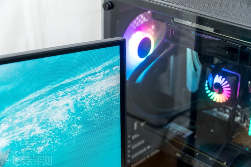 惠科27寸曲面显示器c270w拆解,惠科27qc显示器评测