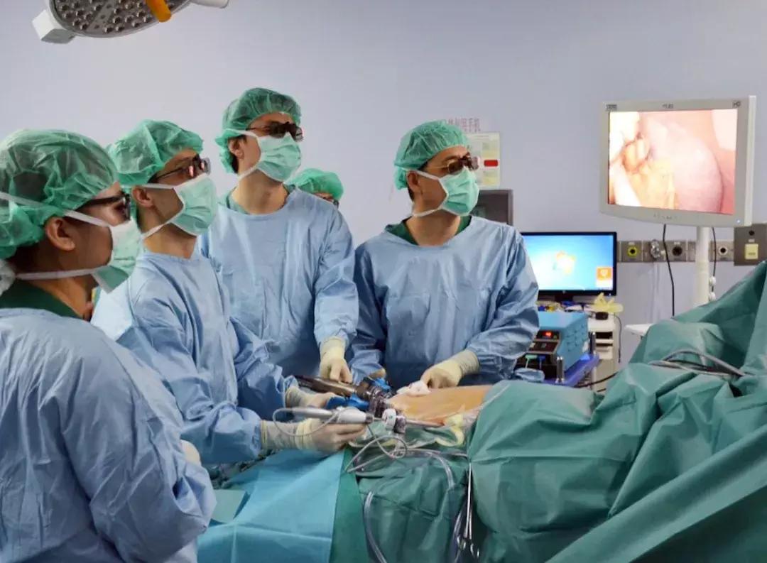 「边看边说」医者仁心情暖万家──记天津医科大学总医院普通外科主任医师、教授付蔚华