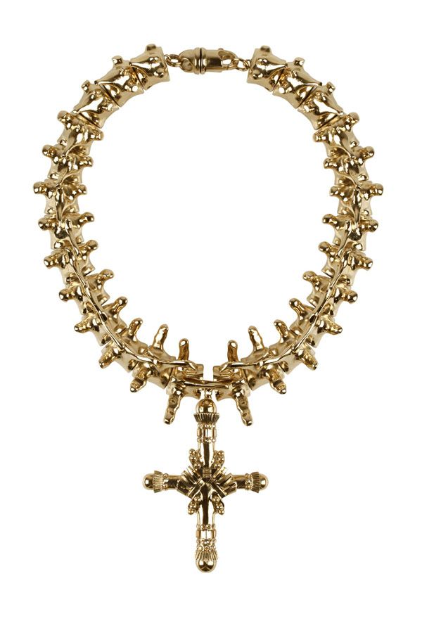 暗黑风格珠宝首饰,充满魔幻风格的珠宝首饰