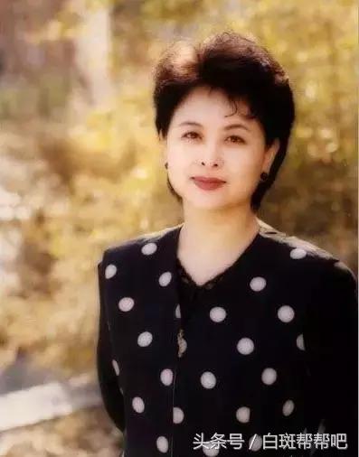 李咏是因为癌症死亡的吗,李咏得的啥癌症为什么葬在美国