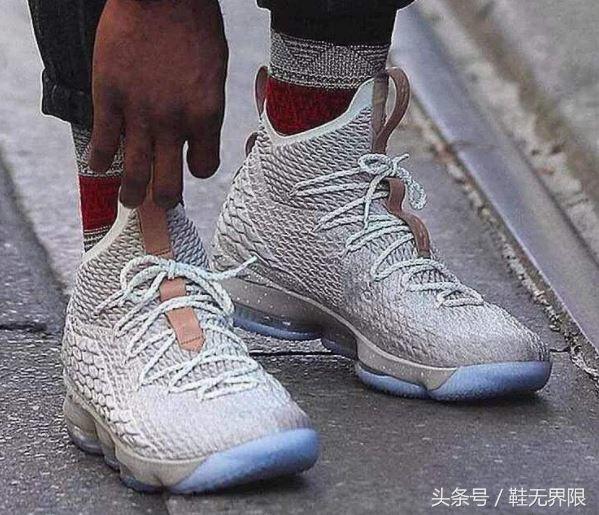 1988年nike球鞋,1998年匹克篮球鞋