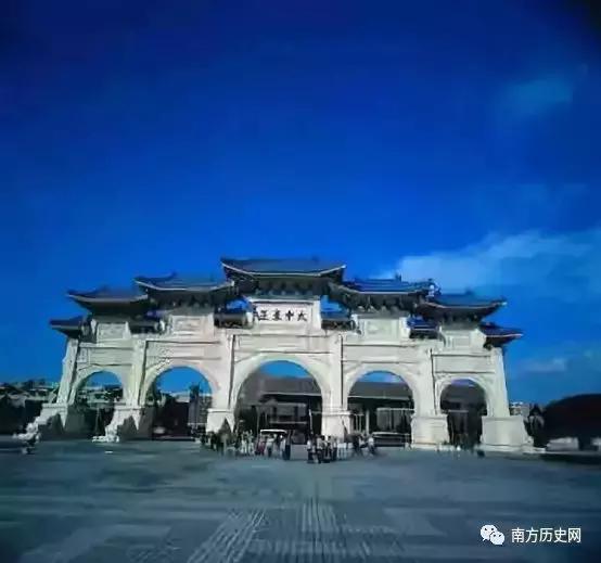 中国各地适合送礼特产一览表,全国各地零食特产一览表