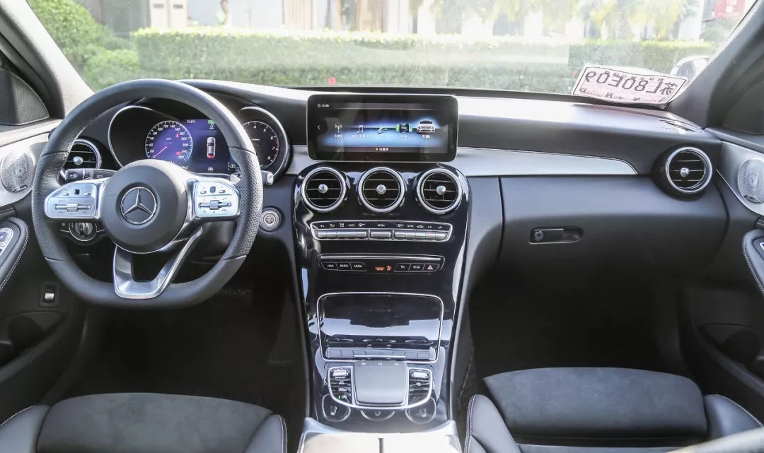 奔驰c20017款试驾,奔驰e2601.5t加48v轻混动力怎么样